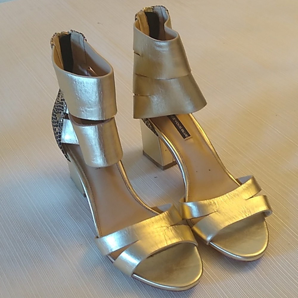 Gold low block heel sandal